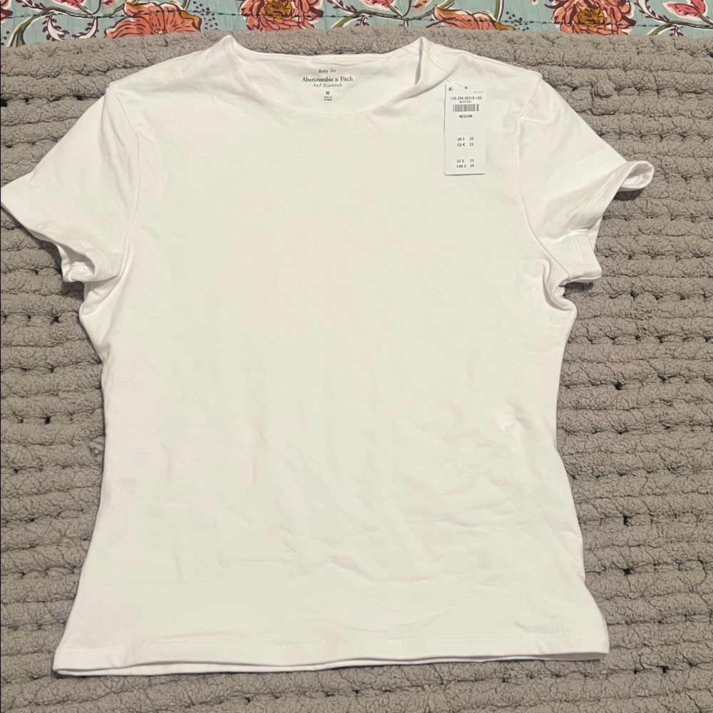 Abercrombie & Fitch Crisp White Tee